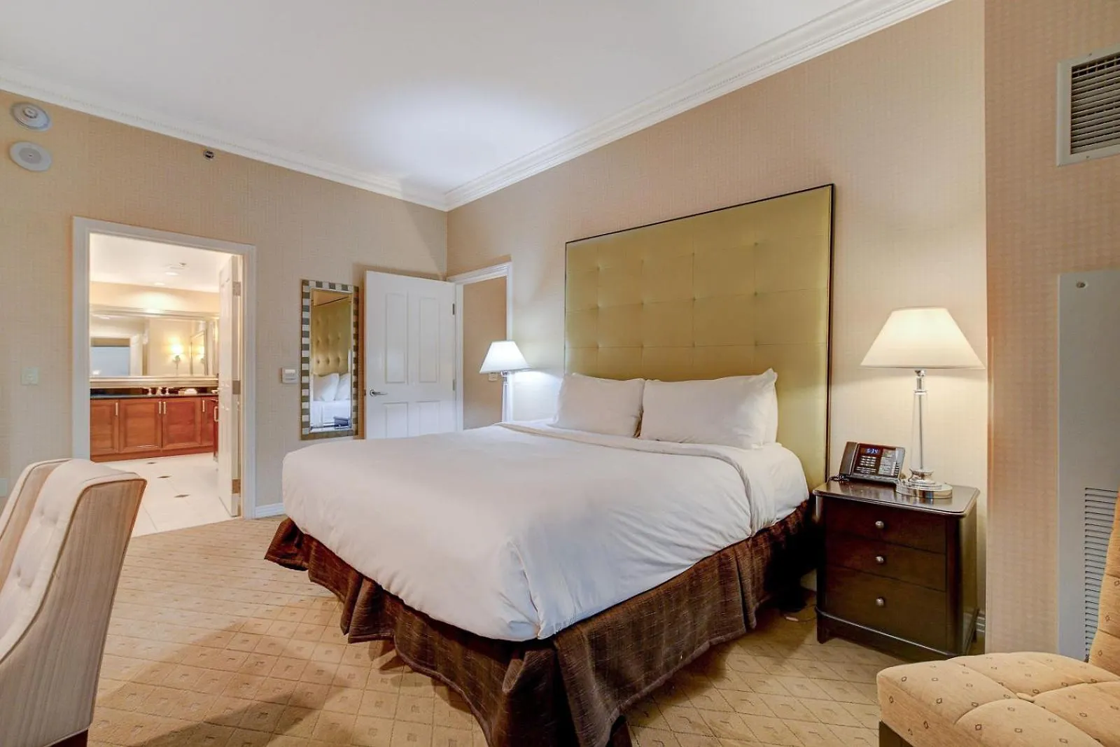Incredible 1Bd 2Bth Suite Mgm Signature*Balcony View Las Vegas Aparthotel